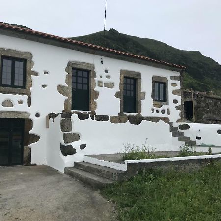 A Casa Do Ti Mendonca Villa Lajes das Flores Exterior photo