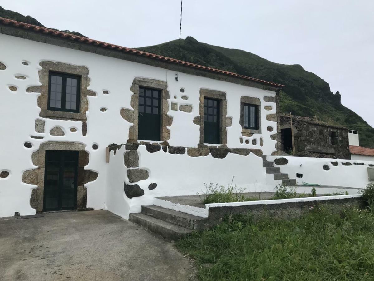 A Casa Do Ti Mendonca Villa Lajes das Flores Exterior photo