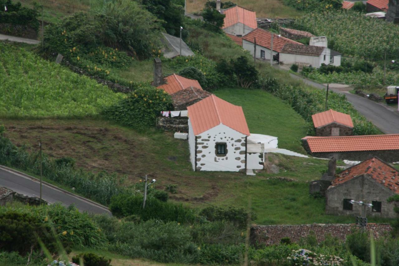 A Casa Do Ti Mendonca Villa Lajes das Flores Exterior photo